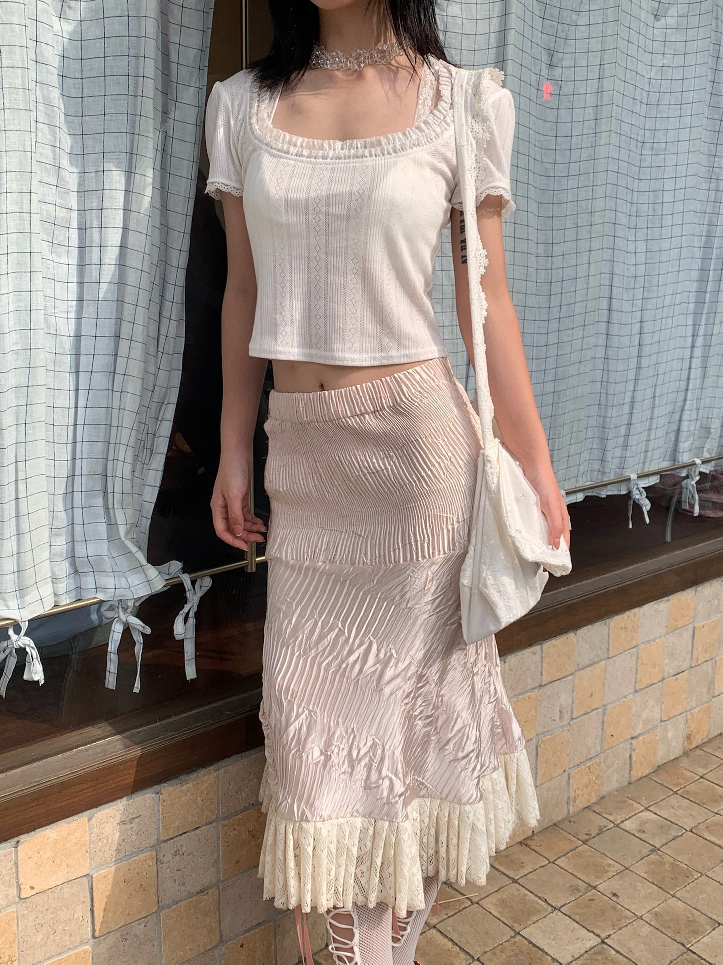 Lace Round-neck White Short-sleeved T-shirt