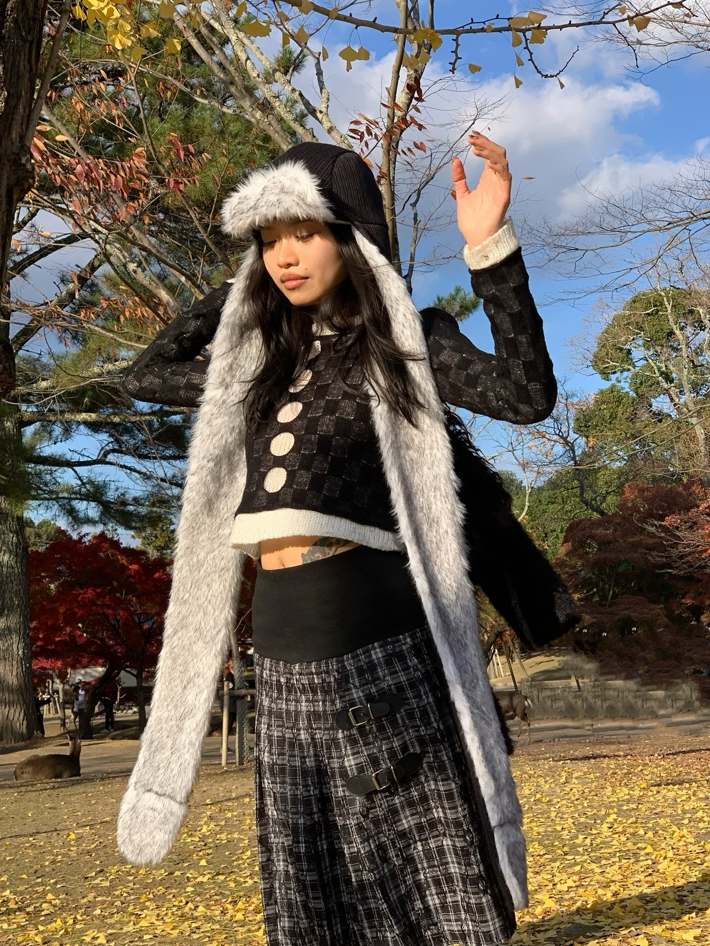 Iong “ear”black funky furry warm fur hat/scarf