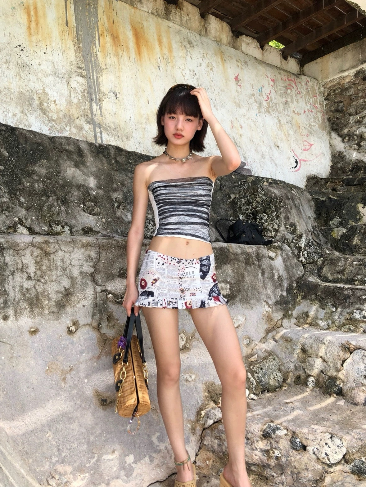 Visual Slimming double layer strapless top