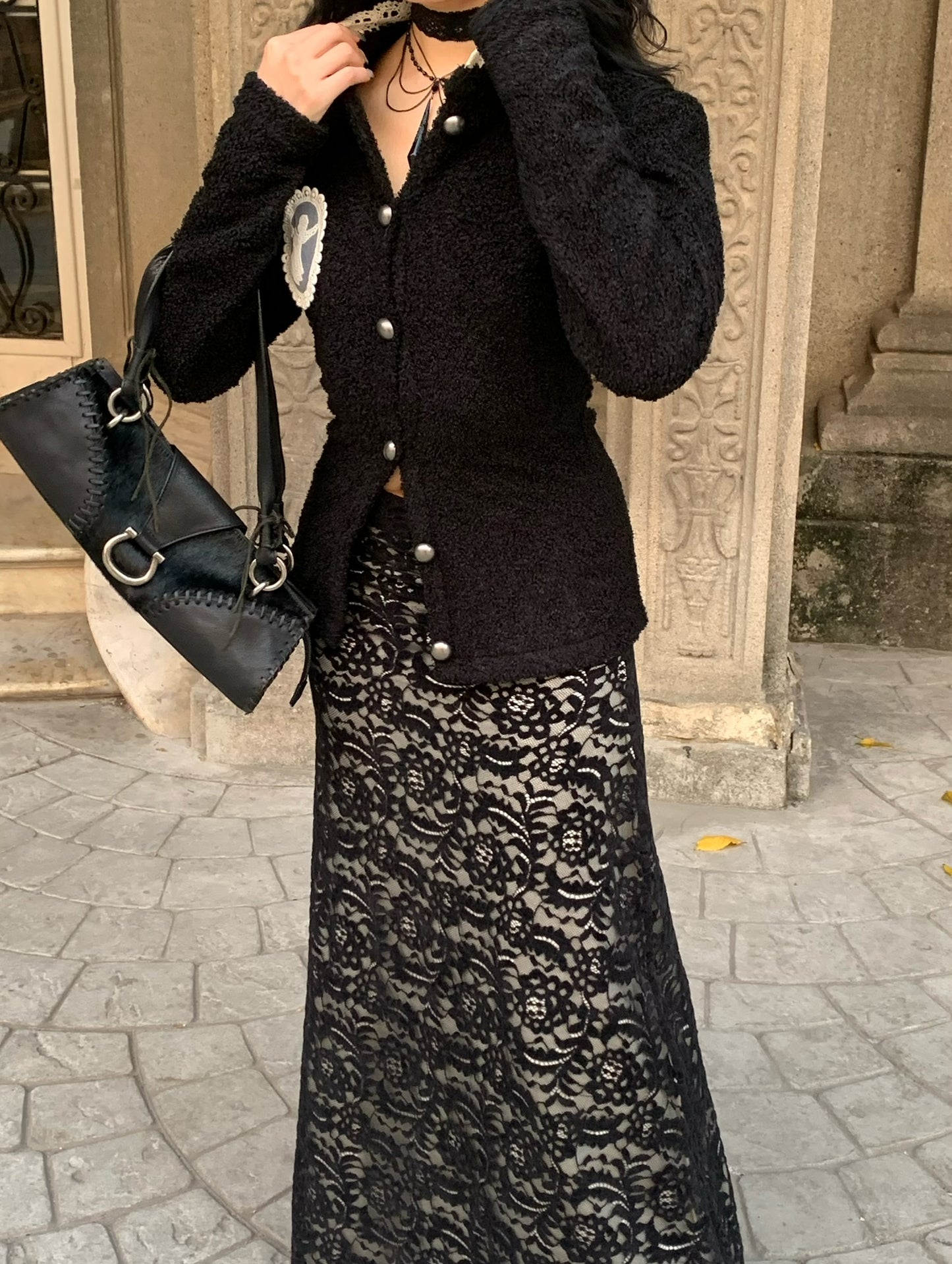 Black knitted woolen sweater / blouse