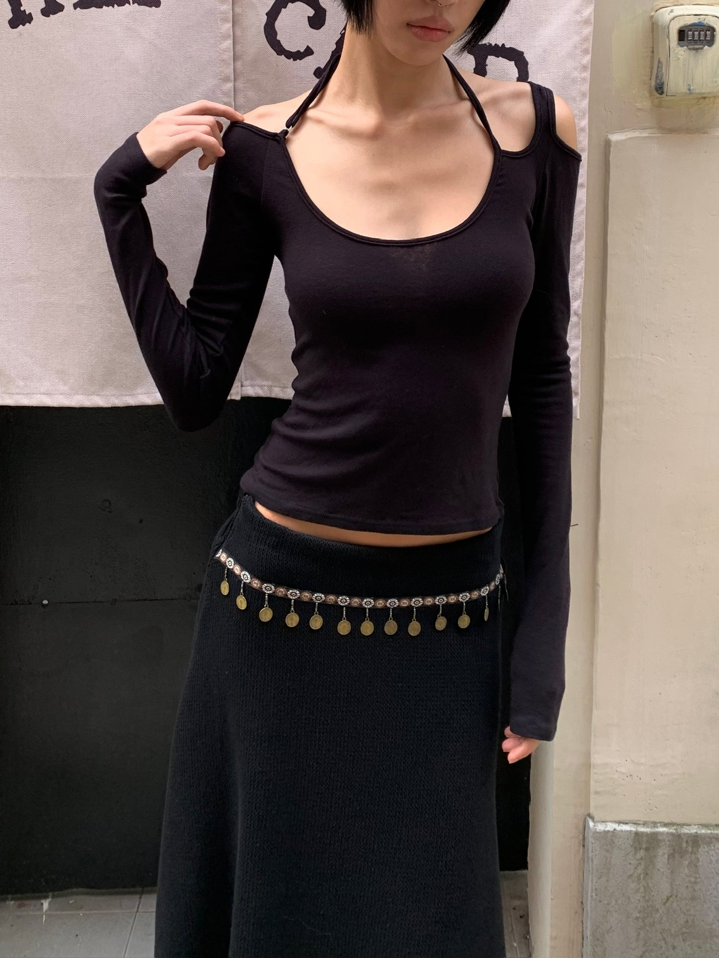 High-quality Tencel and Australian wool off-the-shoulder versatile long-sleeved top Black