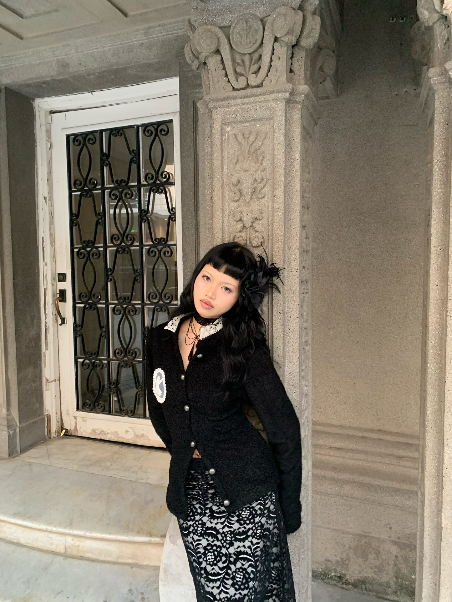 Black knitted woolen sweater / blouse