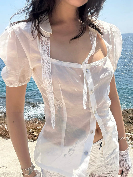 Bubble cutie sheer light-catching short-sleeved blouse