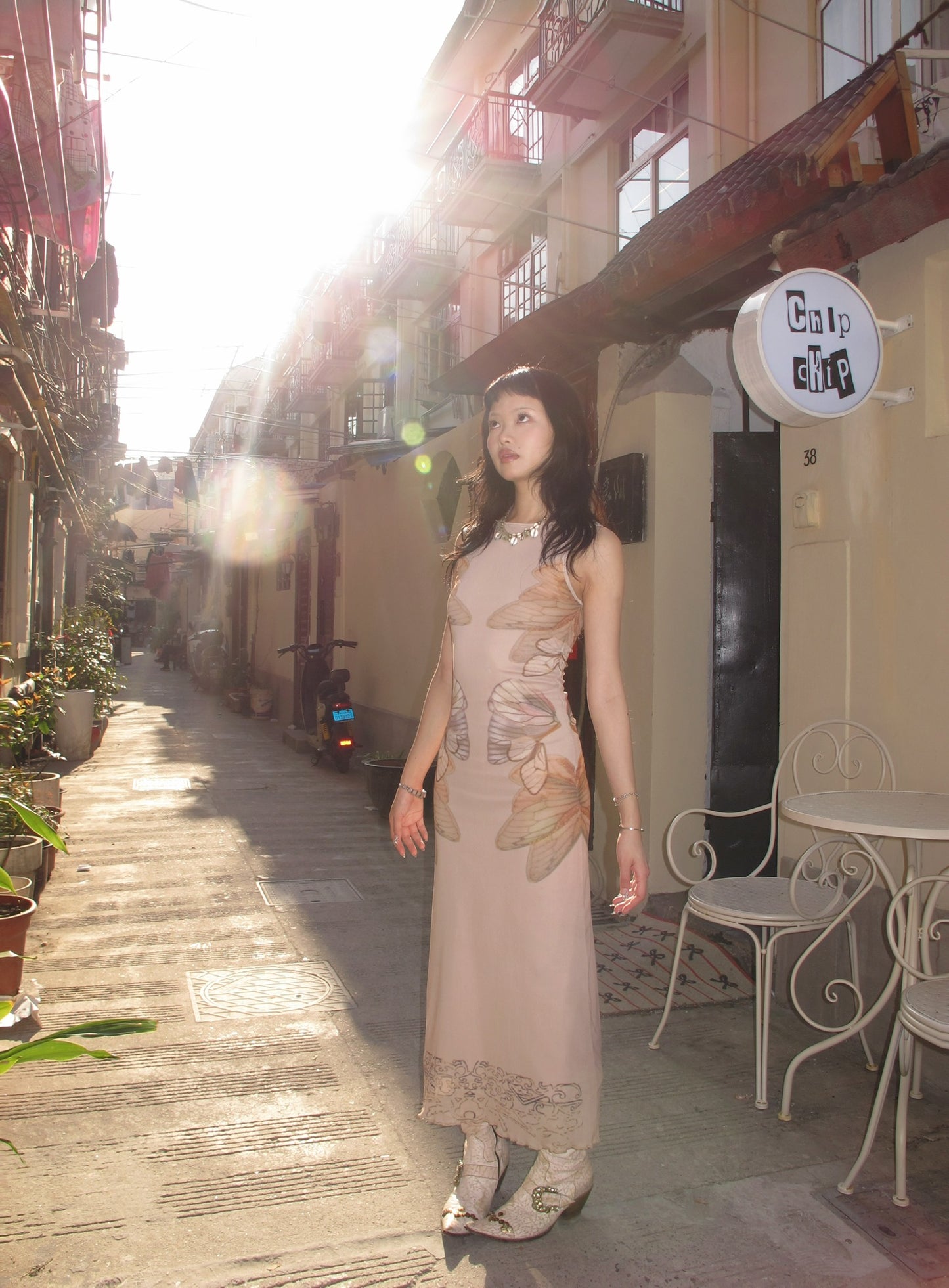 Nude-colored butterfly original design printed mesh double-layer slimming dress