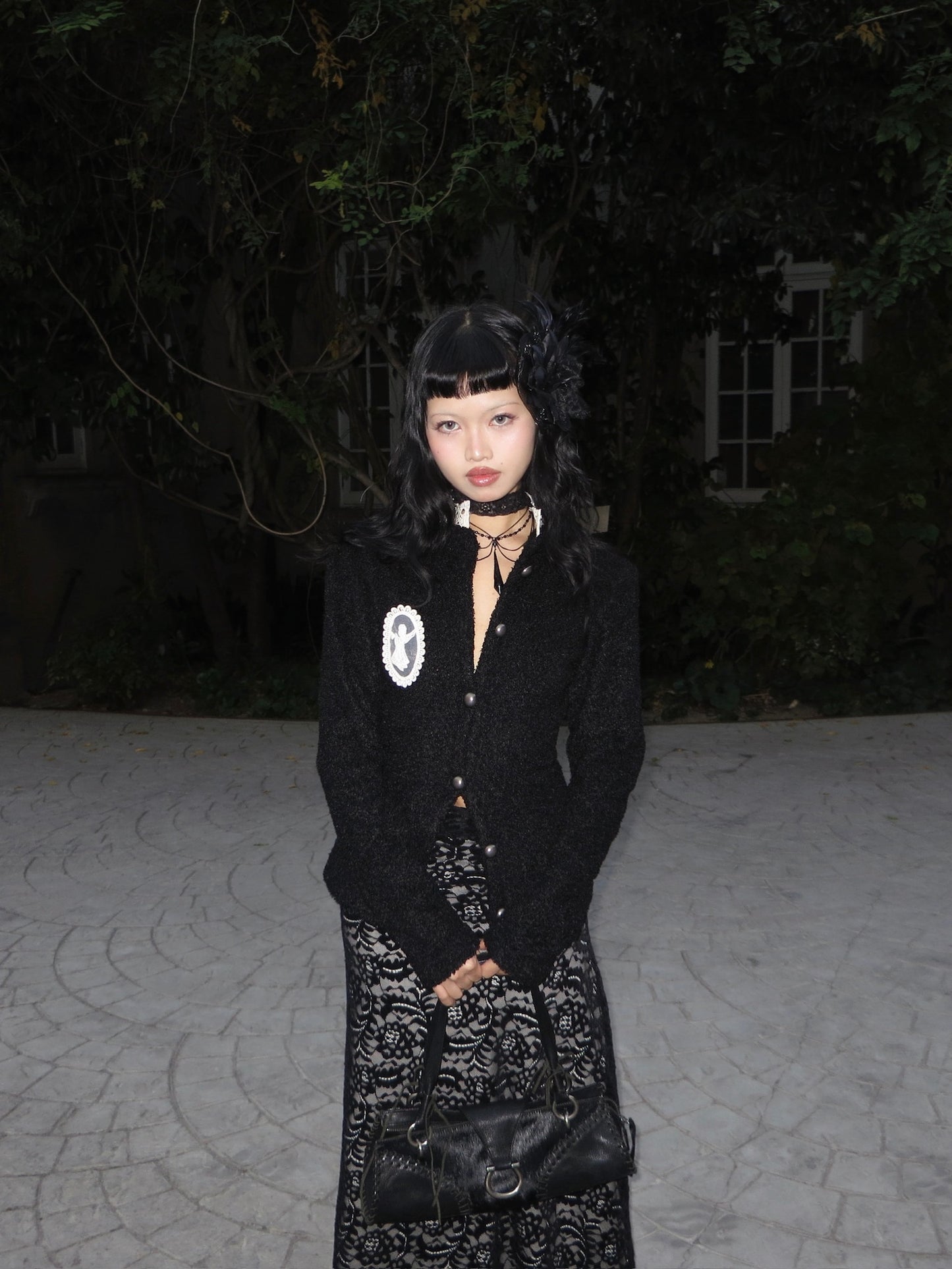 Black knitted woolen sweater / blouse