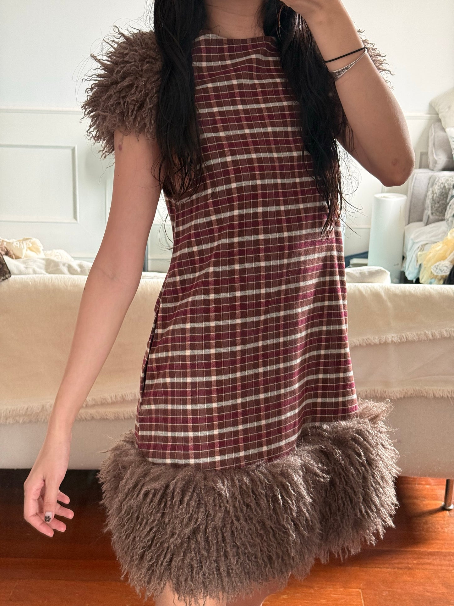 Retro red and brown furry short-sleeved dress