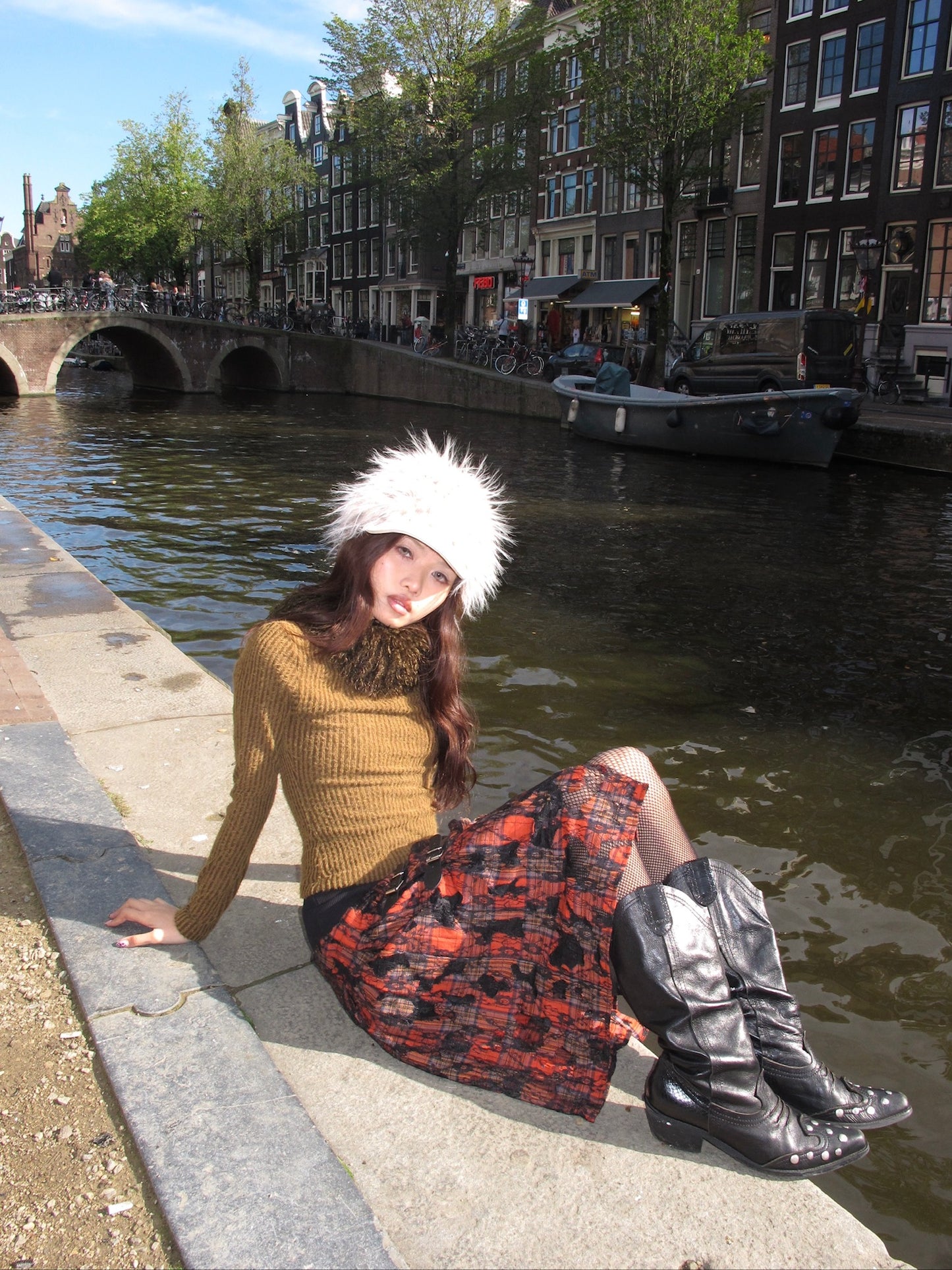 Furry light khaki warm autumn/winter knight hat