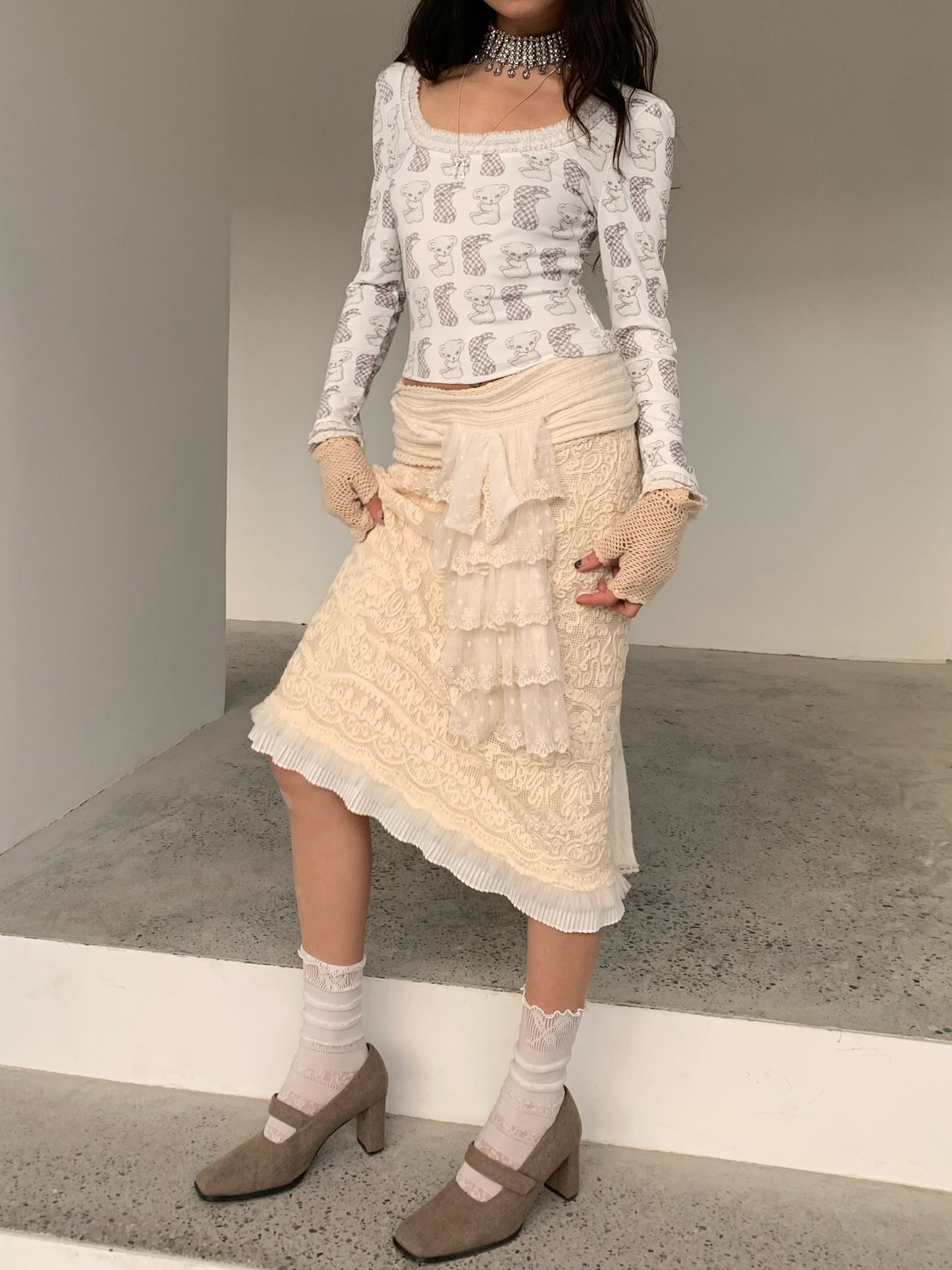 Embroidered Lace skirt With Thick lining