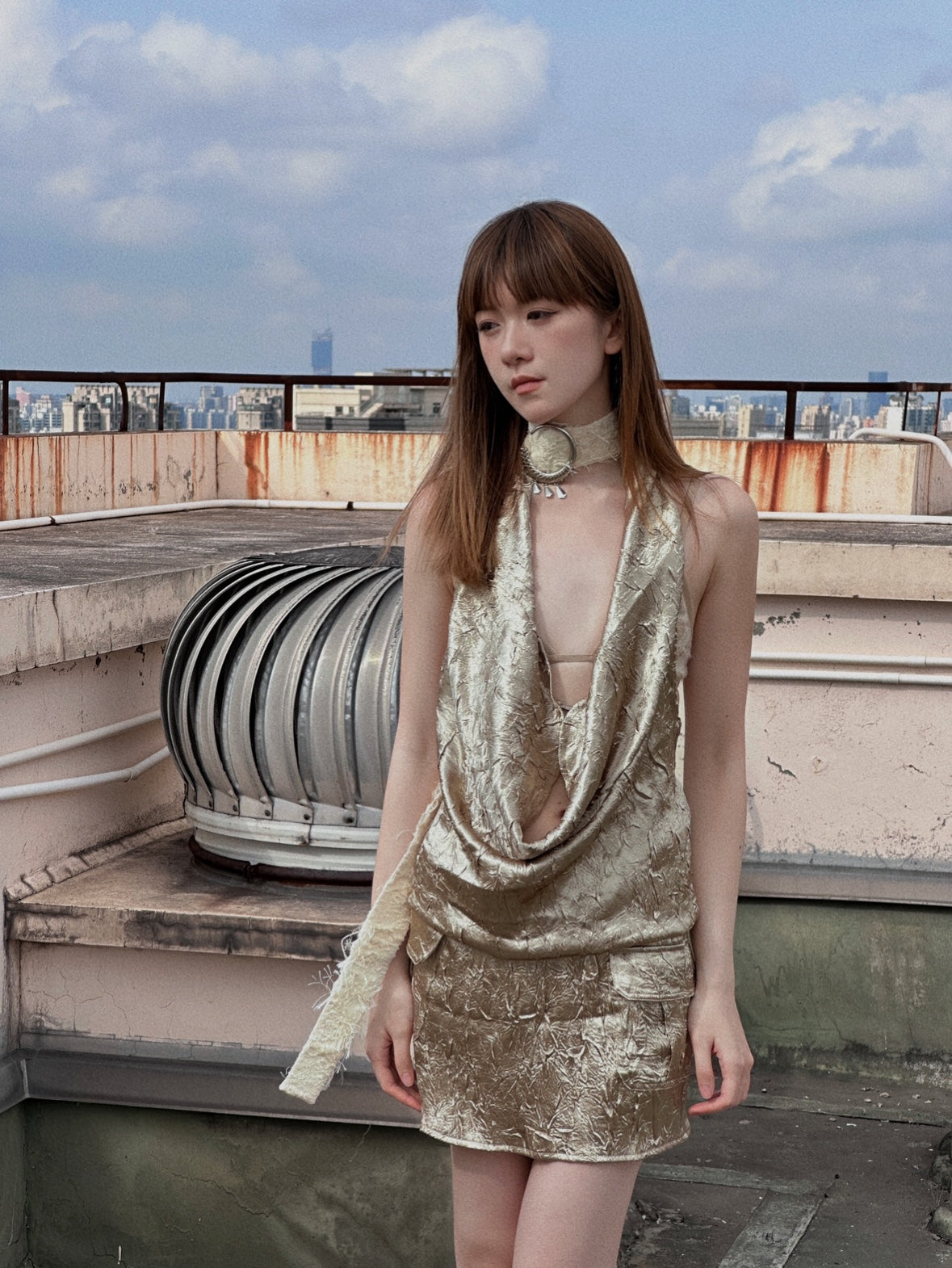 Slaying Shiny Golden Deep-V neck Backless Dress